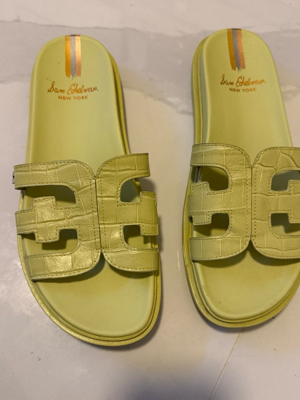 Sam Edelman Women’s lime green Slide Sandals